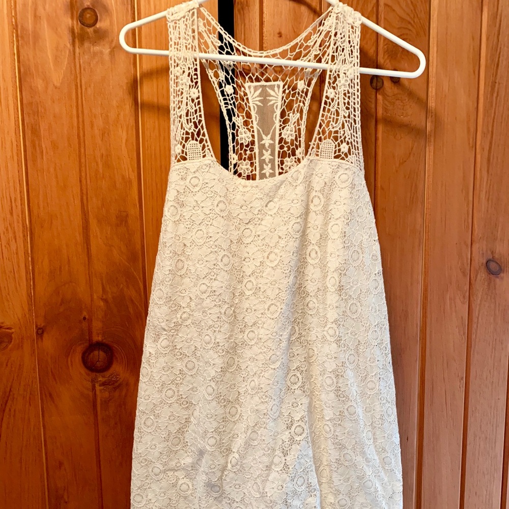 New white lace dress